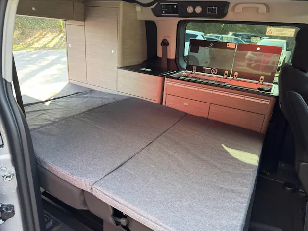 Citroën Spacetourer M 2.0 BlueHDi 180 CAMPSTER