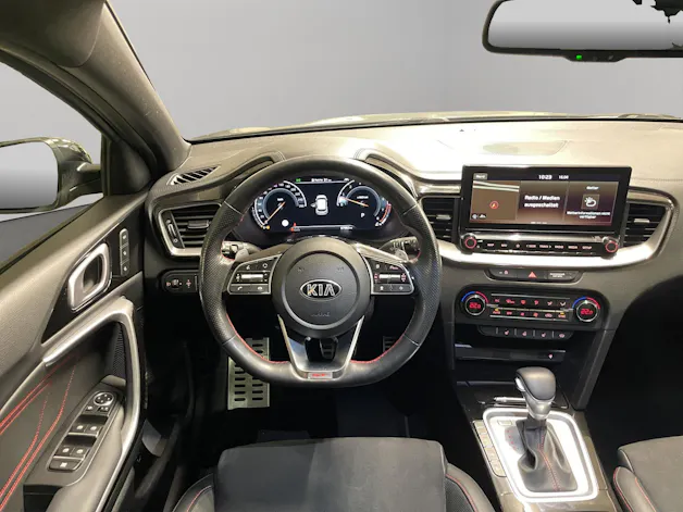 Kia Ceed 1.6 T-GDi GT