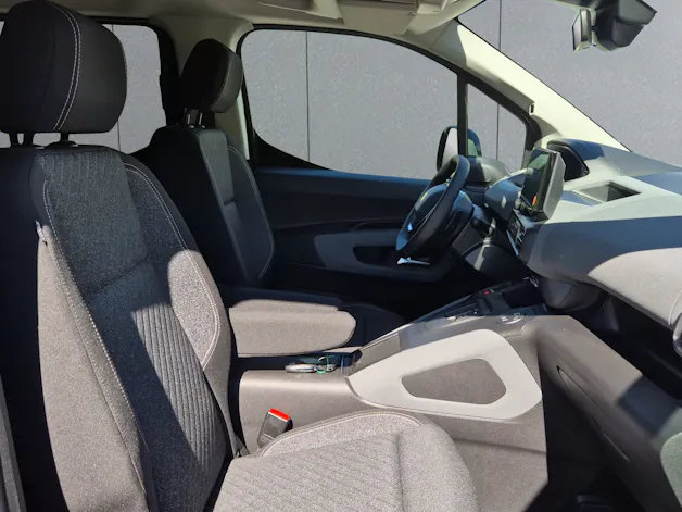 PEUGEOT Rifter Long 1.5 BlueHDi 130 Family Edition