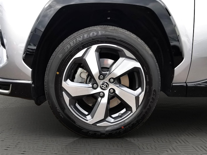 immagine del veicolo TOYOTA RAV-4