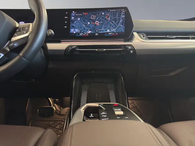 BMW X1 23d xDrive paddles