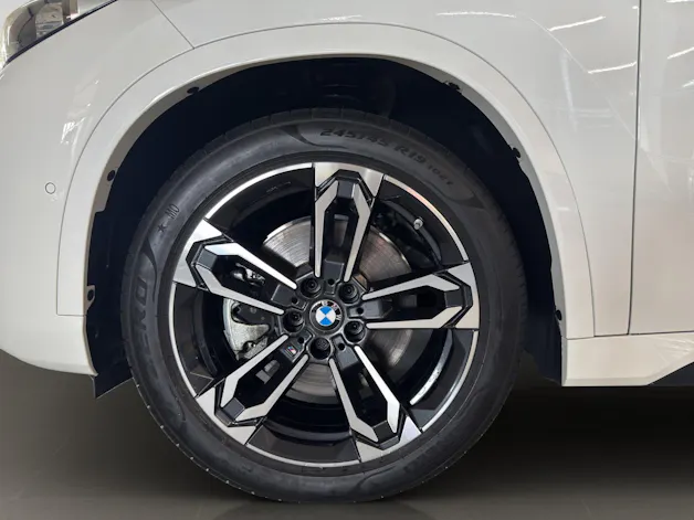 BMW X1 23d xDrive paddles