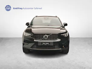 Volvo XC40 2.0 B3 MH Plus Dark