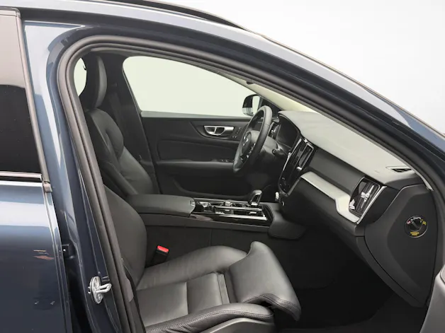 Volvo V60 2.0 T6 TE Plus Dark eAWD