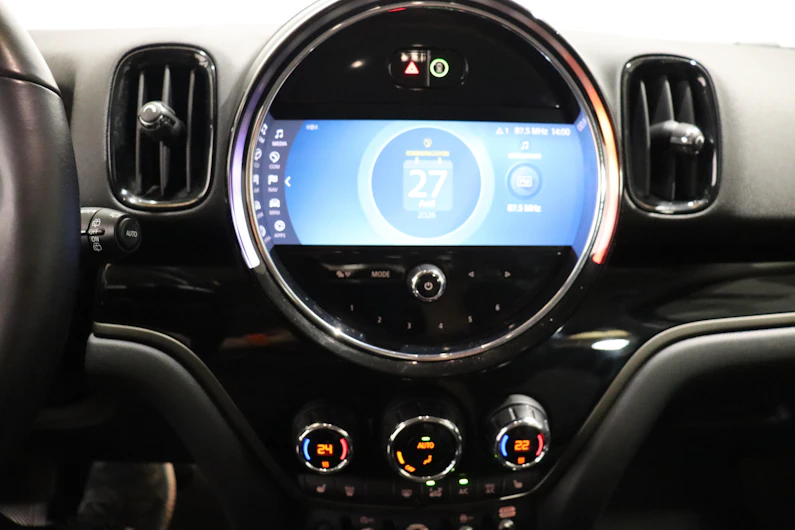 Fahrzeugbild MINI COUNTRYMAN