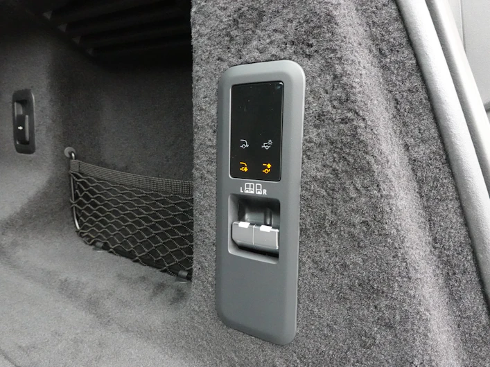 Fahrzeugbild LAND ROVER RANGE ROVER SPORT