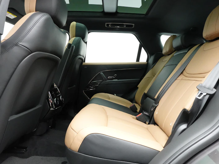 Fahrzeugbild LAND ROVER RANGE ROVER SPORT