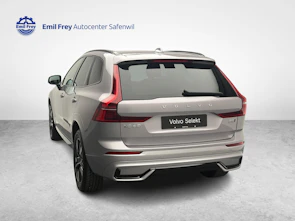 Fahrzeugbild VOLVO XC60 2.0 B5 MH Plus Dark AWD