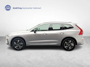 Fahrzeugbild VOLVO XC60 2.0 B5 MH Plus Dark AWD