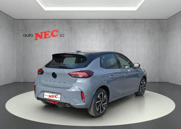 image du véhicule 6 image du véhicule 6