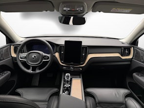 image du véhicule VOLVO XC60 2.0 B5 MH Plus Dark AWD