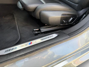https://vehicle.imgix.net/4216696/66deb08f-e323-400d-b804-8f2ea824bdb7.jpg