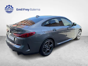 https://vehicle.imgix.net/4216696/eb4cf404-45ac-4a29-8223-2abd13797387.jpg