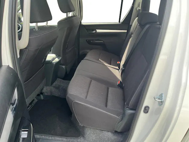 Toyota Hilux Double Cab.-Pick-up 2.8 D-4D MHEV 204 Style