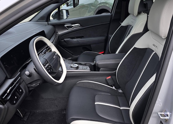 Fahrzeugbild 6 Fahrzeugbild 6