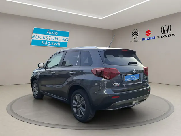 Suzuki Vitara 1.4 T Sakura Hybrid 4x4