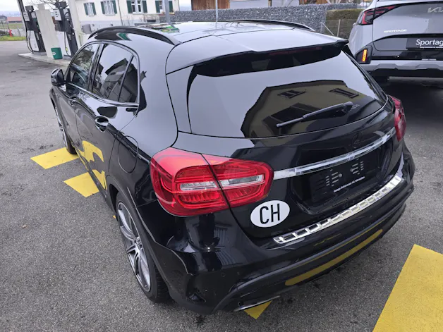 Mercedes-Benz GLA 45 AMG 4m