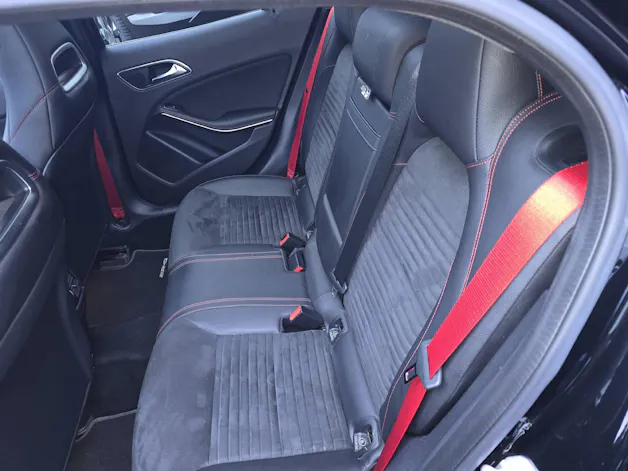 Mercedes-Benz GLA 45 AMG 4m