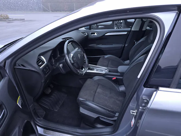 Citroën C4 1.6 BlueHDi 120 Shine