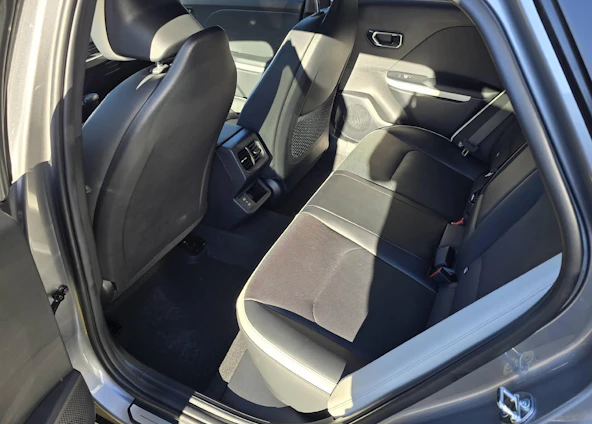 Fahrzeugbild 4 Fahrzeugbild 4