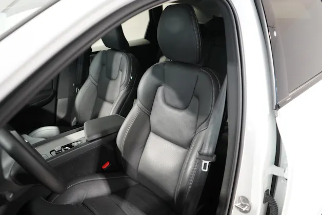 Volvo XC60 2.0 T8 TE XCLUSIVE Ultra Dark eAWD