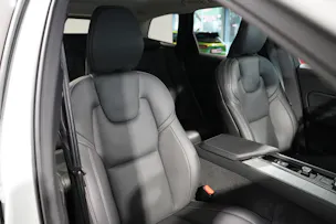 Volvo XC60 2.0 T8 TE XCLUSIVE Ultra Dark eAWD