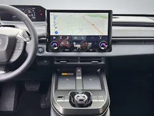 Toyota C-HR+ Premium AWD