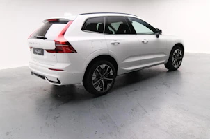 image du véhicule VOLVO XC60 2.0 T6 TE Ultra Dark eAWD