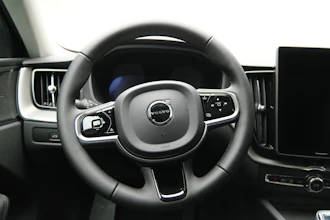 https://vehicle.imgix.net/4216823/ca4693f3-00b6-4f9a-b340-821c0777ea05.JPG