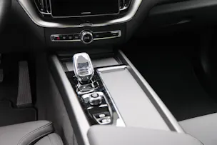 Volvo XC60 2.0 T6 TE Ultra Dark eAWD