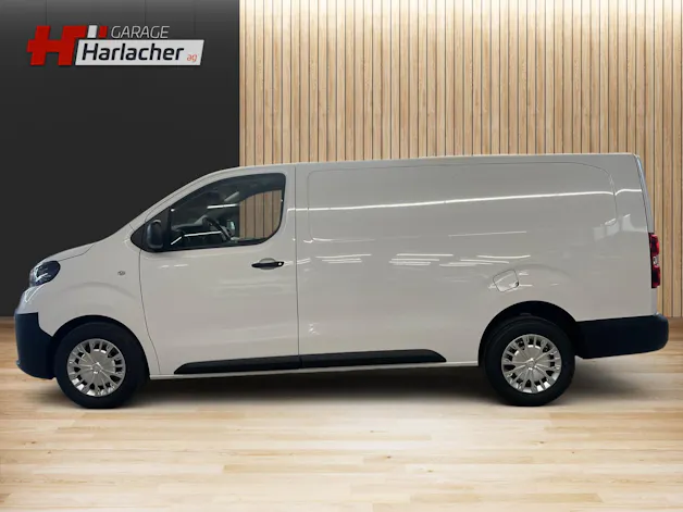 Toyota PROACE Van L2 2.2 D Advanced