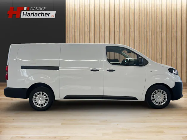 Toyota PROACE Van L2 2.2 D Advanced