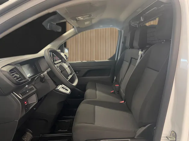 Toyota PROACE Van L2 2.2 D Advanced