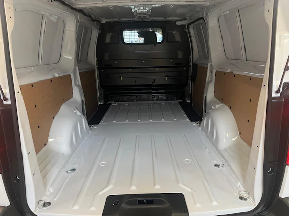 Fahrzeugbild 10 Fahrzeugbild 10