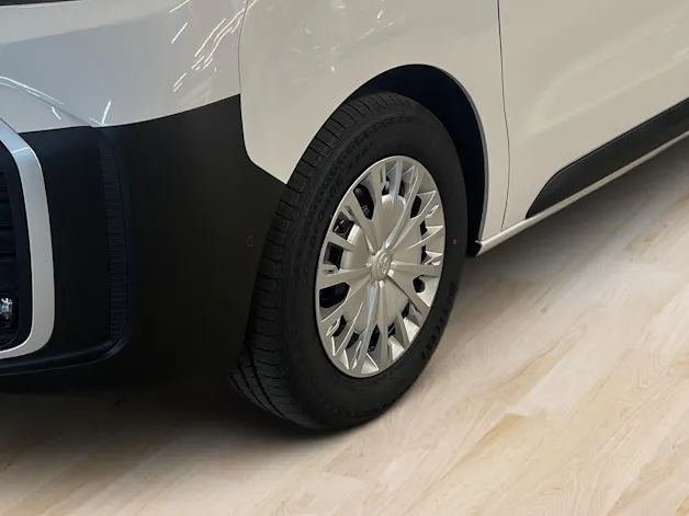 Toyota PROACE Van L2 2.2 D Advanced