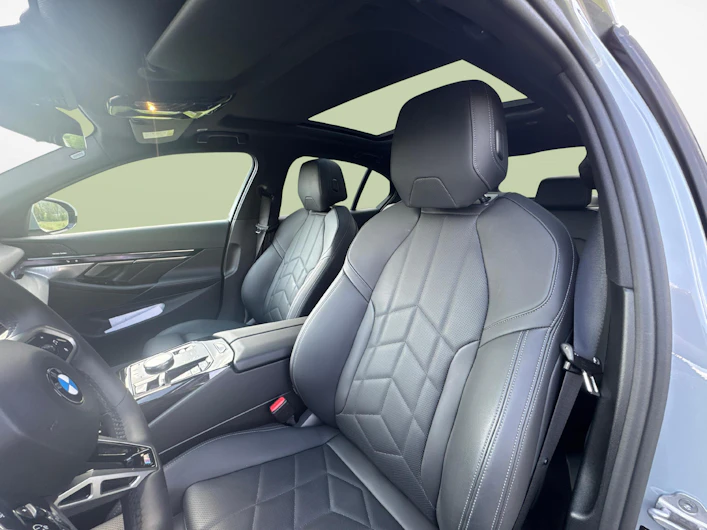 Fahrzeugbild BMW 5 SERIES