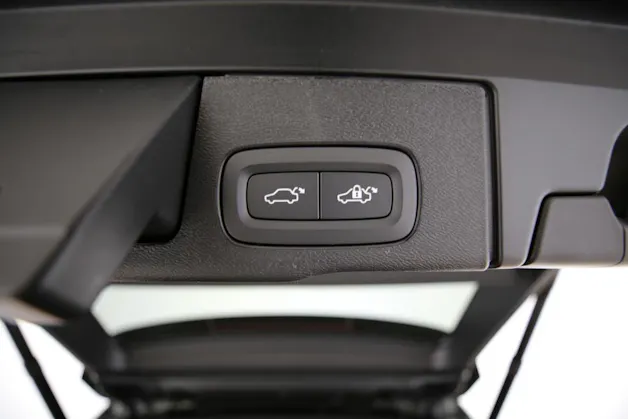 Volvo XC60 2.0 T6 TE Ultra Dark eAWD