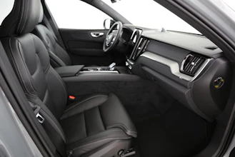 https://vehicle.imgix.net/4216976/96cbca8a-4b9a-468e-ae05-f4dd3b1aa0bd.jpg