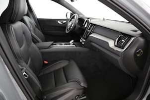 image du véhicule VOLVO XC60 2.0 T8 TE Black Edition eAWD