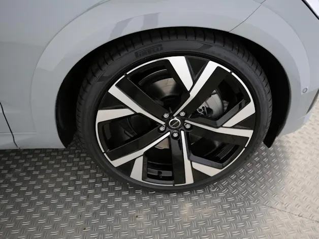 Volvo XC60 2.0 T8 TE Black Edition eAWD