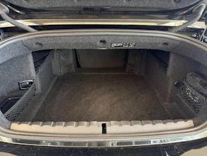 https://vehicle.imgix.net/4216985/db4879e5-725a-47c8-bed0-90dbc8edcffe.jpg