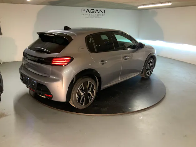 Peugeot 208 1.2 Hybrid 145 GT