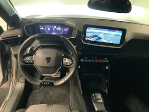 Peugeot 208 1.2 Hybrid 145 GT
