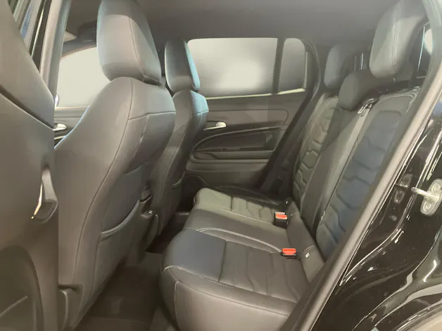 Jeep Avenger 1.2 MHEV Summit - Leasing 1.99%!!