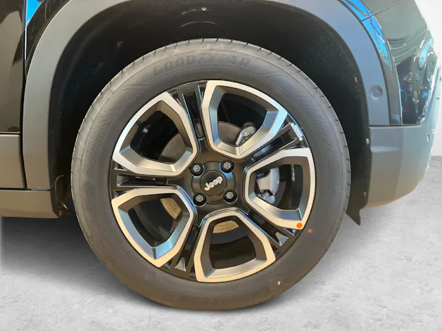 Jeep Avenger 1.2 MHEV Summit - Leasing 1.99%!!
