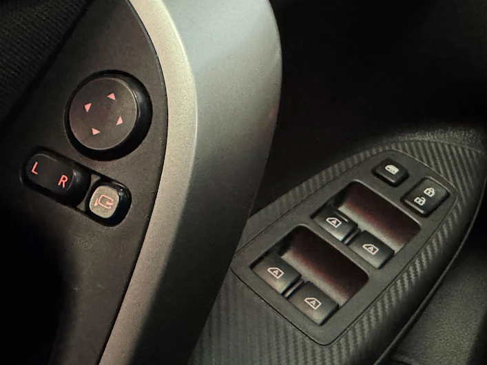 Fahrzeugbild MITSUBISHI ECLIPSE CROSS