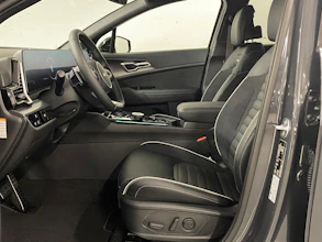 https://vehicle.imgix.net/4217033/ff9d1966-1703-4105-8744-ea9dc984b3a0.jpeg