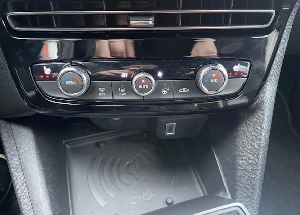 image du véhicule 12 image du véhicule 12