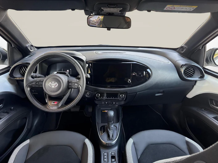 immagine del veicolo TOYOTA AYGO X