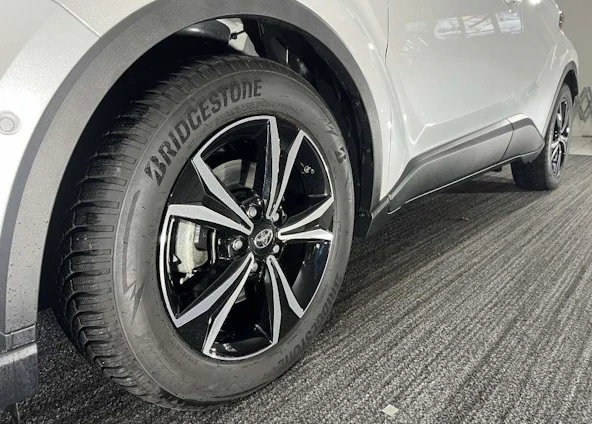 Fahrzeugbild 4 Fahrzeugbild 4